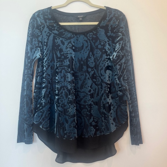 Simply Vera Wang Burnt Out Velvet Chiffon Tunic Blouse Blue with Black Trim PM - Picture 1 of 9